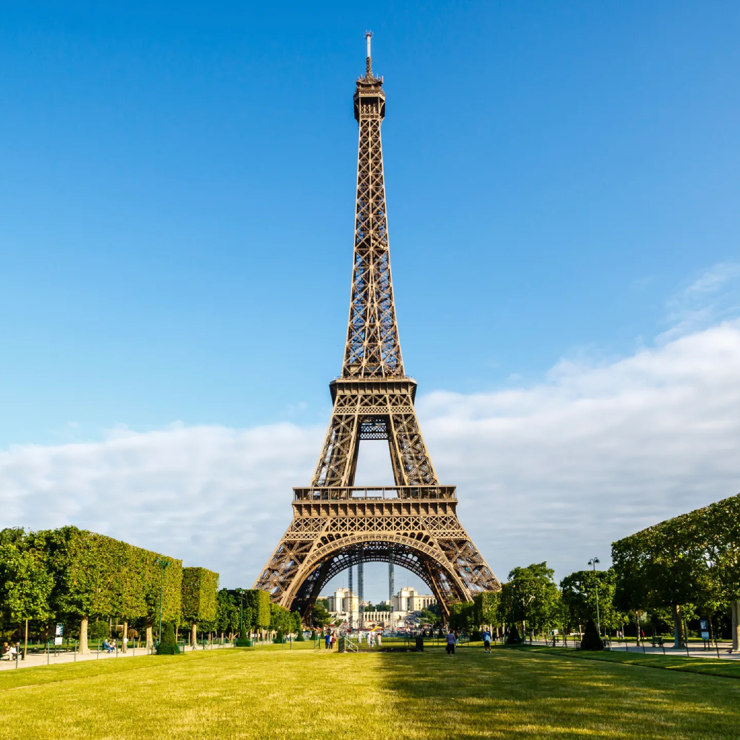 Photo of the Eiffel Tower in France